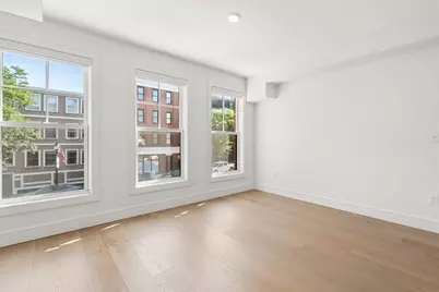 321 W Broadway #1, Boston, MA 02127 - Photo 12