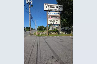 330 Hathaway Rd, New Bedford, MA 02746 - Photo 2
