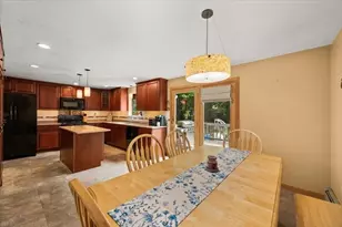 32 Maria Ln, Taunton, MA 02780 - Photo 20