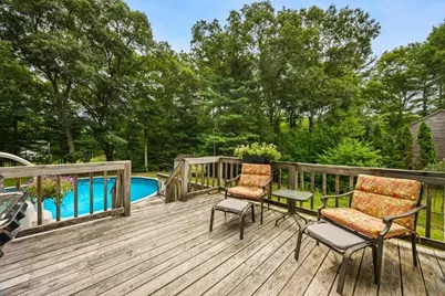 32 Maria Ln, Taunton, MA 02780 - Photo 8