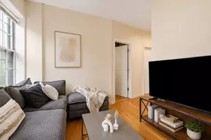 28 Phillips St, Boston, MA 02114 - Photo 2