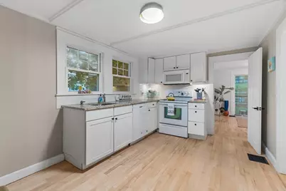 19 Bennett St, Wrentham, MA 02093 - Photo 4