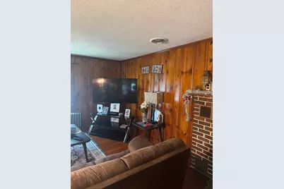 95 Augustine St, Brockton, MA 02301 - Photo 16