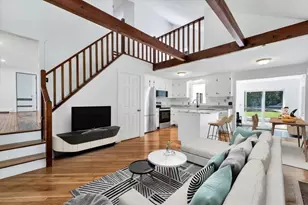 3 Viber Ln, Falmouth, MA 02536 - Photo 1