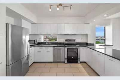 330 Beacon St #111, Boston, MA 02116 - Photo 4
