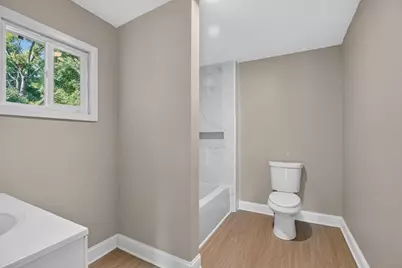 229 Quincy St, Springfield, MA 01109 - Photo 30