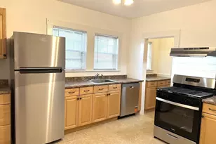 7 Newberne, Somerville, MA 02144 - Photo 4