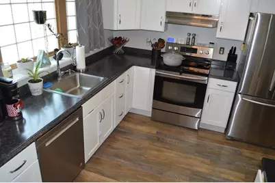 2697 Cranberry Hwy #14, Wareham, MA 02571 - Photo 6
