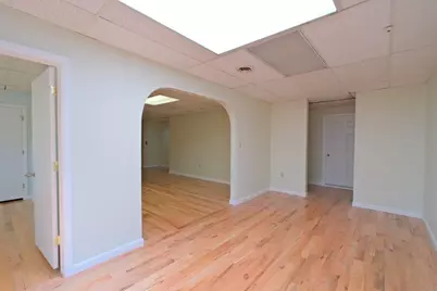 1 Chestnut Sq #A4, Sharon, MA 02067 - Photo 16