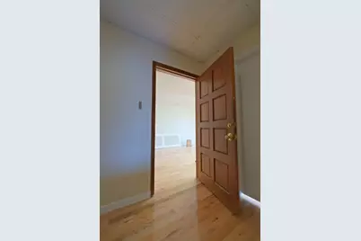 1 Chestnut Sq #A4, Sharon, MA 02067 - Photo 8