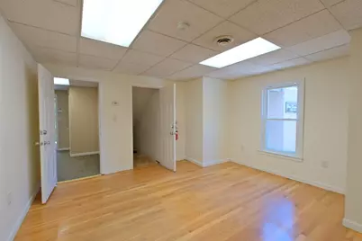 5 Chestnut Sq #C1, Sharon, MA 02067 - Photo 14