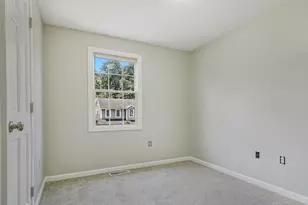 83 Waterman Ave, East Longmeadow, MA 01028 - Photo 20