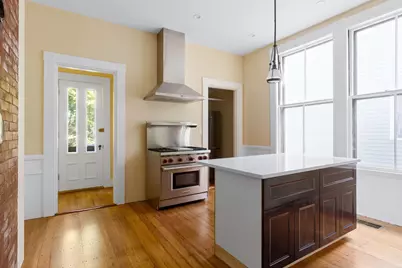33 Brewster #33, Cambridge, MA 02138 - Photo 4