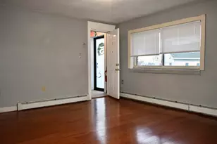 5 Cliff St, Beverly, MA 01915 - Photo 4