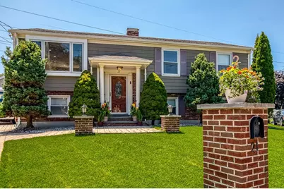 21 Cardosi Court, Pawtucket, RI 02861 - Photo 1