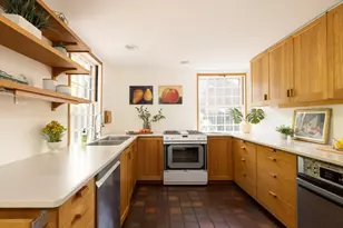 19 Gray Gardens E, Cambridge, MA 02138 - Photo 6