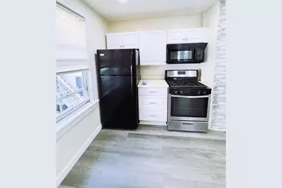 378 Chelsea St #2, Boston, MA 02128 - Photo 2