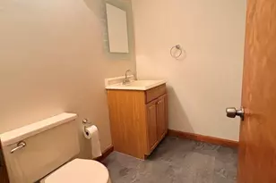 528 Cherry St, Fall River, MA 02720 - Photo 4