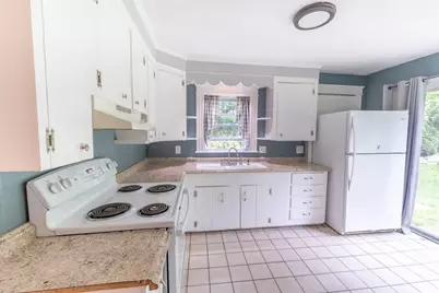36 Old Worcester Rd, Charlton, MA 01571 - Photo 10