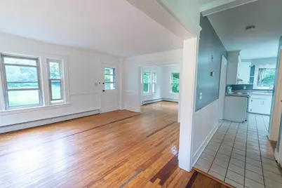 36 Old Worcester Rd, Charlton, MA 01571 - Photo 16