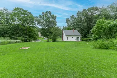 36 Old Worcester Rd, Charlton, MA 01571 - Photo 34
