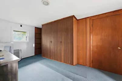 25 Garfield St, Greenfield, MA 01301 - Photo 32