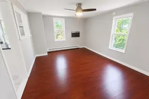 9 Orchard St, Malden, MA 02148 - Photo 4
