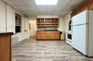 229 South St, Waltham, MA 02453 - Photo 2