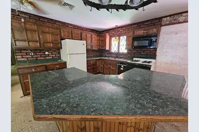 135 Peck Brothers Rd, Monson, MA 01057 - Photo 12