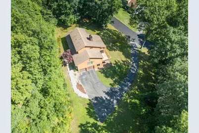 35 Old Stagecoach Dr, Monson, MA 01057 - Photo 6