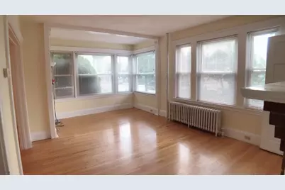 31 Gilbert Rd #2, Belmont, MA 02478 - Photo 4