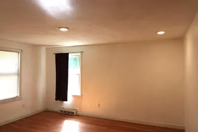 845 Stafford, Leicester, MA 01524 - Photo 10