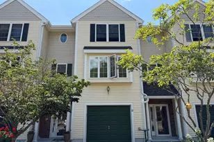 22 Groveland Commons Way, Groveland, MA 01834 - Photo 1