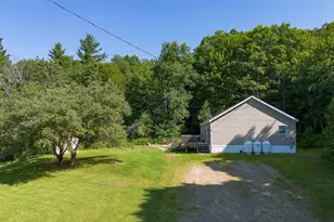 9 S County Rd, Florida, MA 01247 - Photo 6