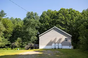 9 S County Rd, Florida, MA 01247 - Photo 4