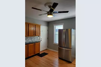 31 Esther St, Worcester, MA 01604 - Photo 6