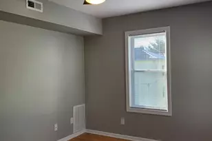 31 Esther St, Worcester, MA 01604 - Photo 12