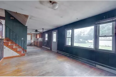 81 Border Rd, Holbrook, MA 02343 - Photo 6