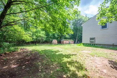 81 Border Rd, Holbrook, MA 02343 - Photo 4