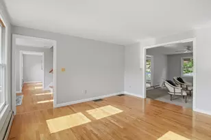 22 Wachusett Cir, Shrewsbury, MA 01545 - Photo 16