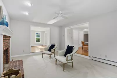 22 Wachusett Cir, Shrewsbury, MA 01545 - Photo 10