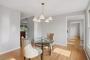 22 Wachusett Cir, Shrewsbury, MA 01545 - Photo 14