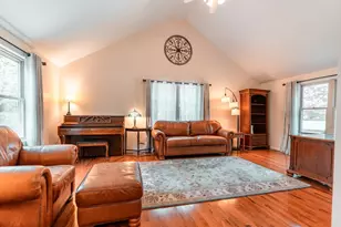 65 Benjamin Day Dr, Wrentham, MA 02093 - Photo 2