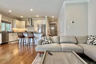 25 Faxon St, Newton, MA 02458 - Photo 4