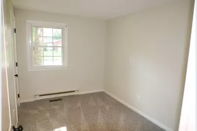 134 Peekskill Ave., Springfield, MA 01129 - Photo 18