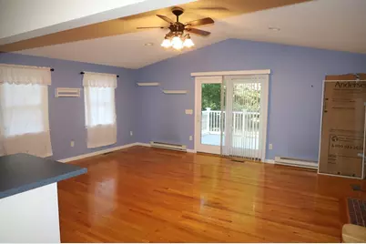 134 Peekskill Ave., Springfield, MA 01129 - Photo 4