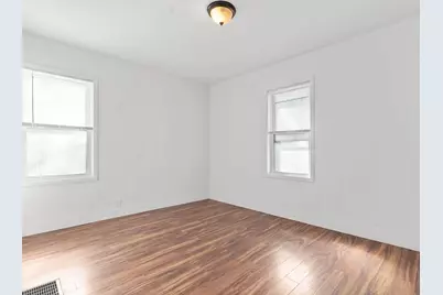42-44 Gold Star #44, Cambridge, MA 02140 - Photo 8