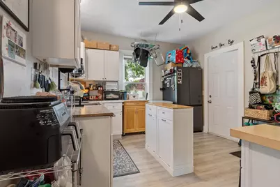 85 Montrose St, Springfield, MA 01109 - Photo 14
