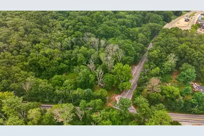 52 S Main St, Berkley, MA 02779 - Photo 4