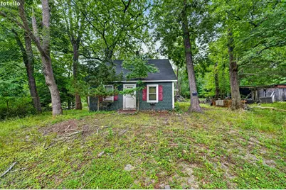 52 S Main St, Berkley, MA 02779 - Photo 10